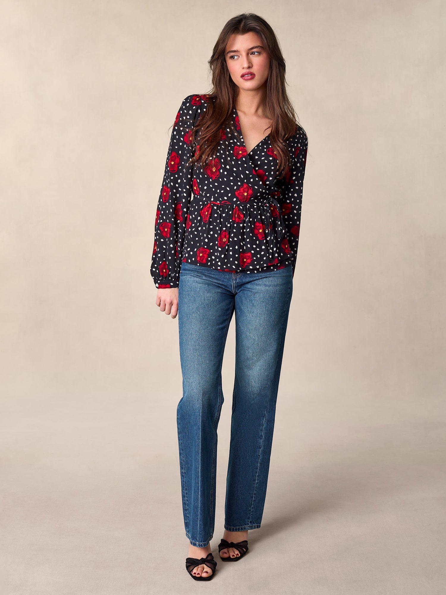 DOLORES Top DOLORES Top