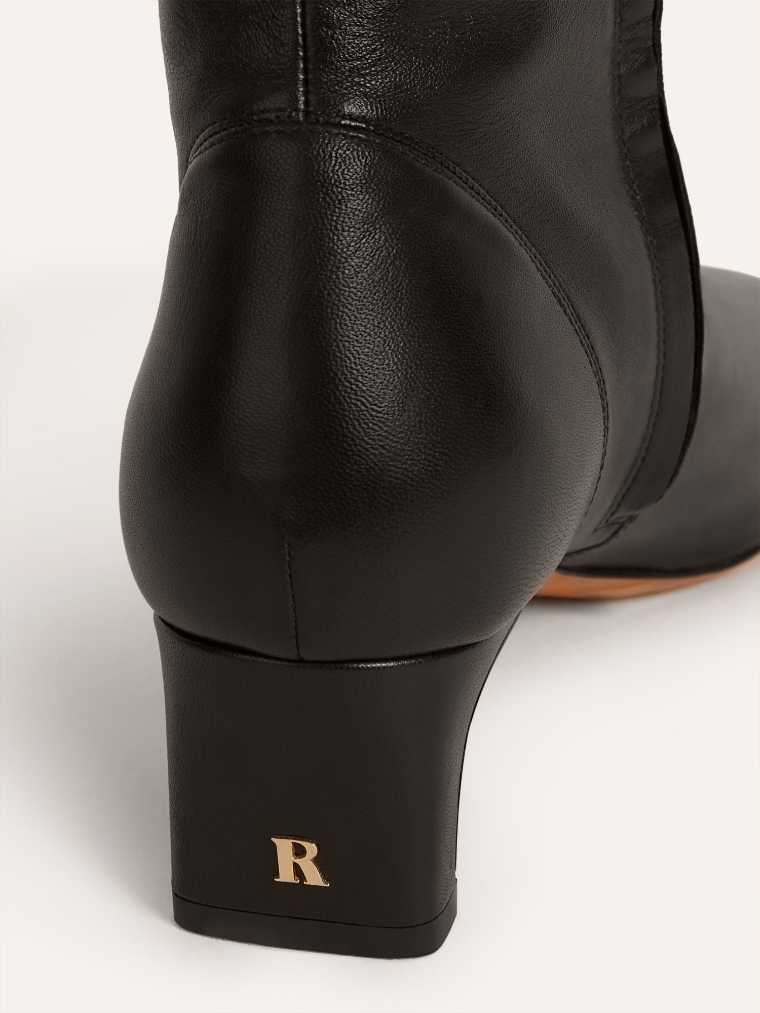 DORIA boots