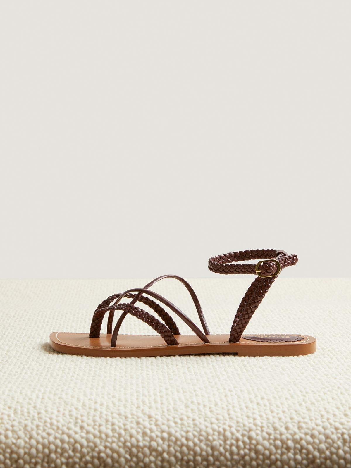 GUYANAISE Sandals