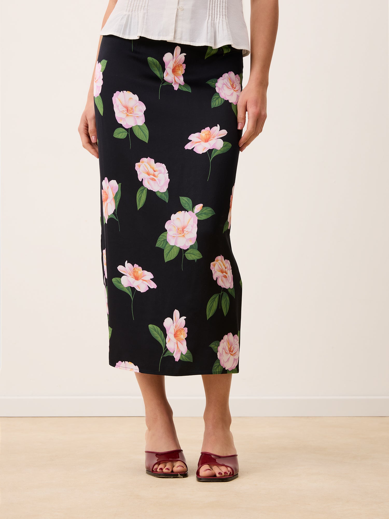 NAELLA Skirt